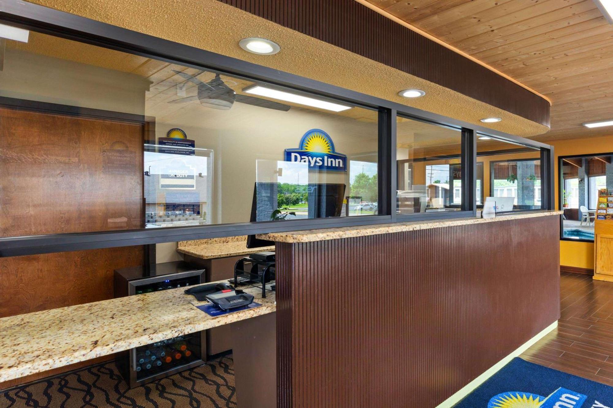 Days Inn By Wyndham Glasgow Luaran gambar